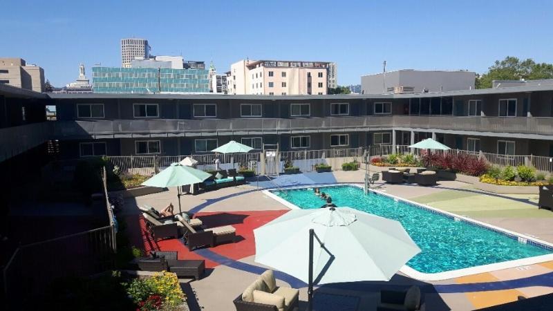 Z Hotel Jack London Square Oakland Bagian luar foto